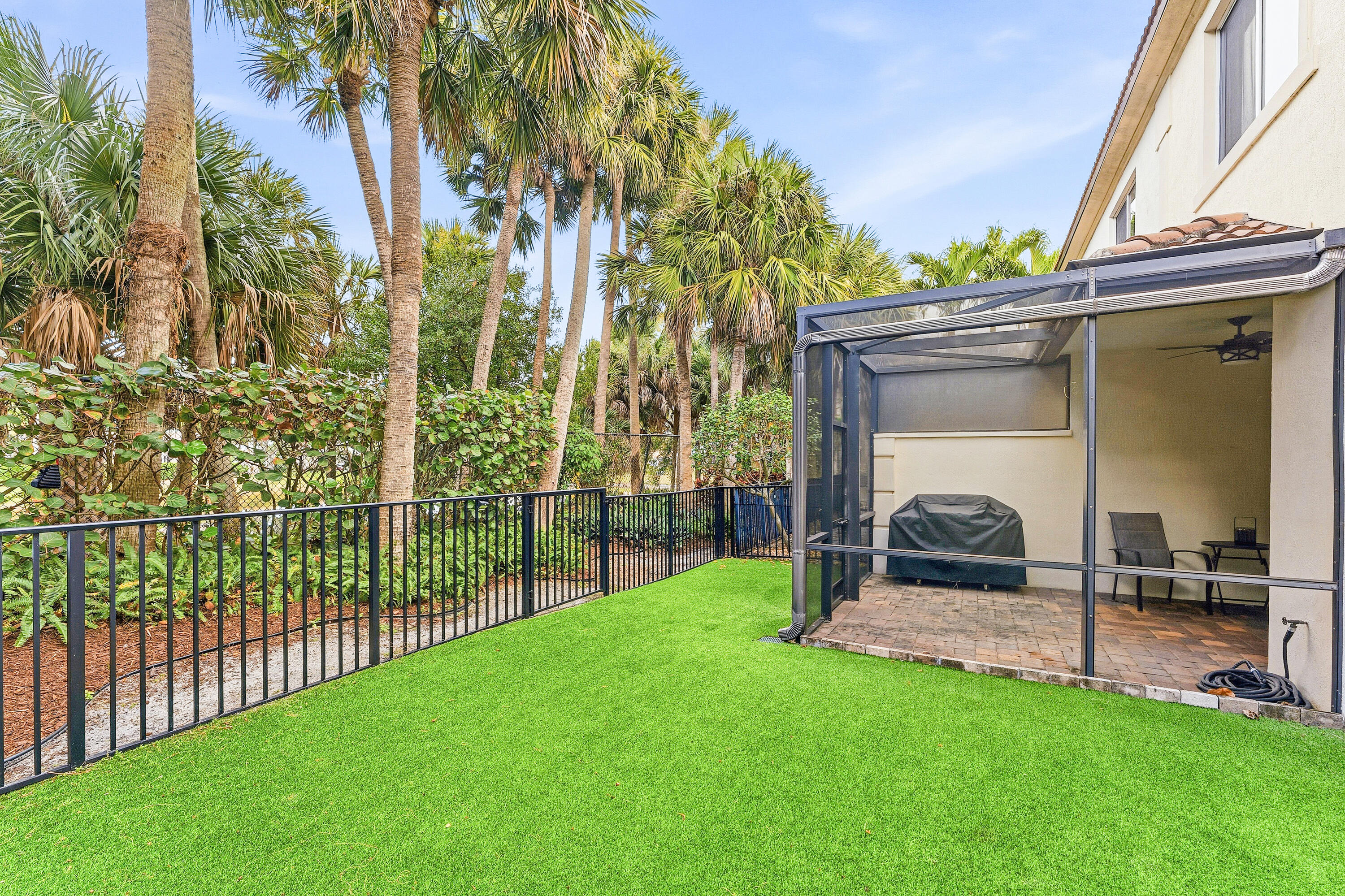 2111 Foxtail View Court