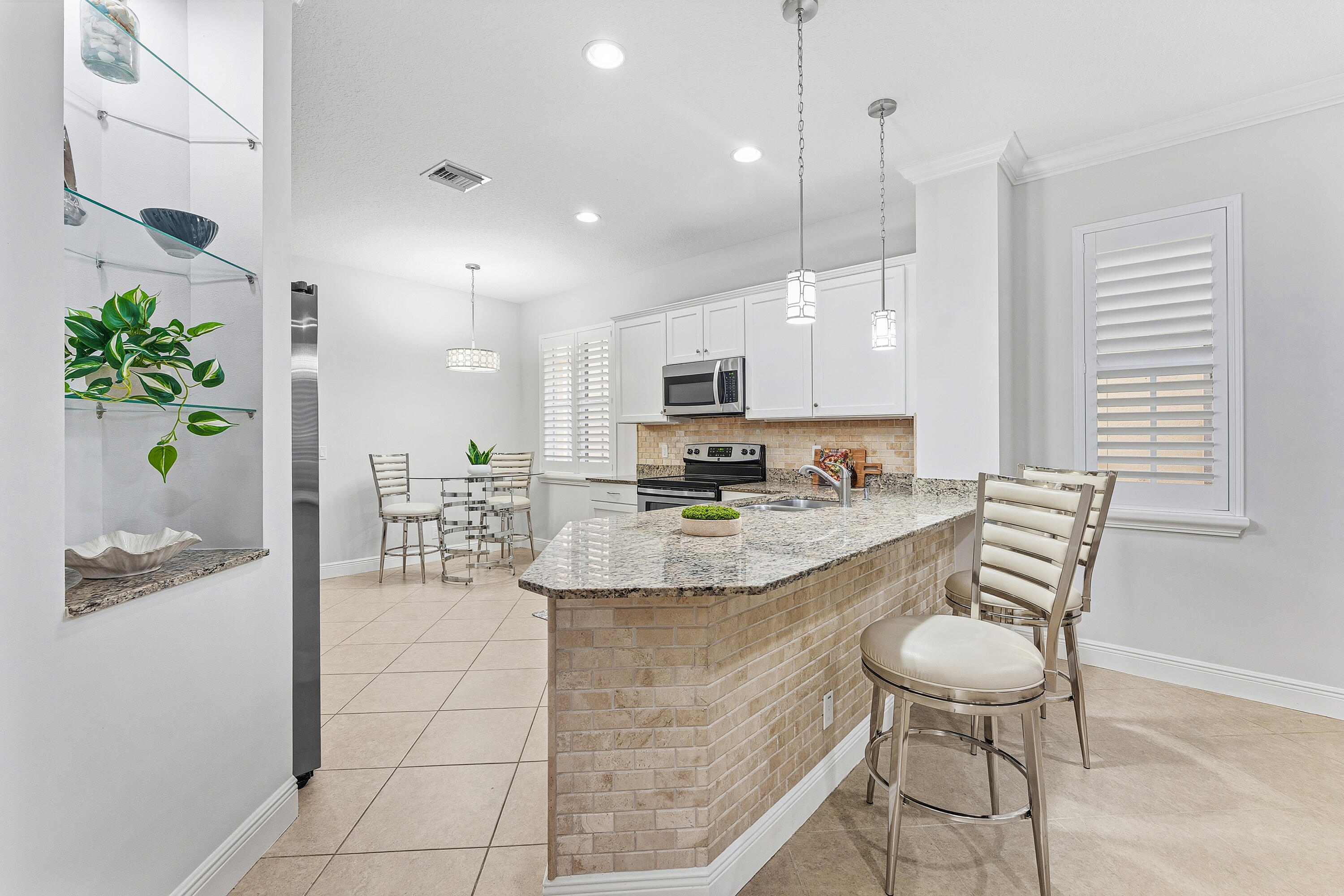 2111 Foxtail View Court