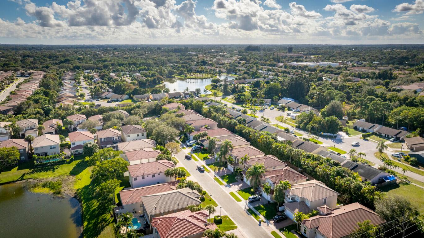 7167 Ivy Crossing Lane