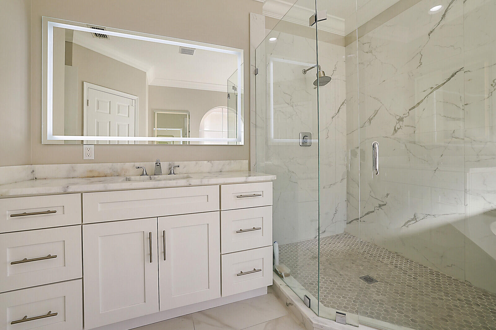 7167 Ivy Crossing Lane