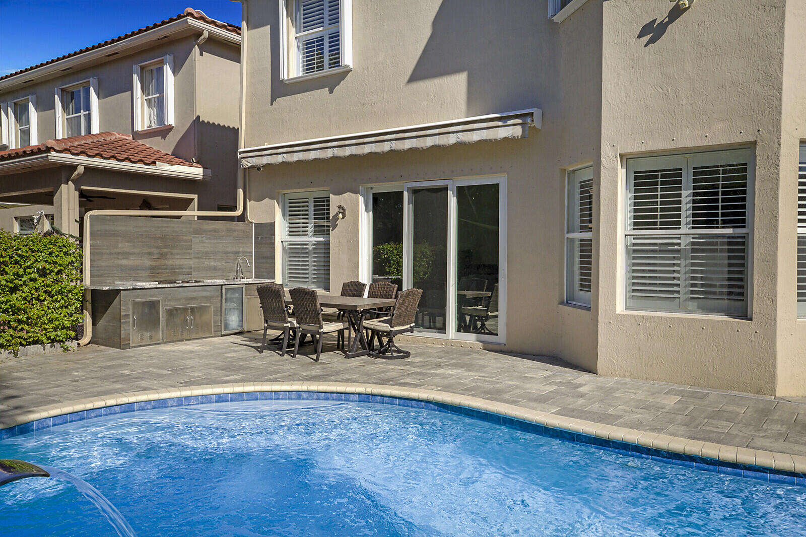 7167 Ivy Crossing Lane