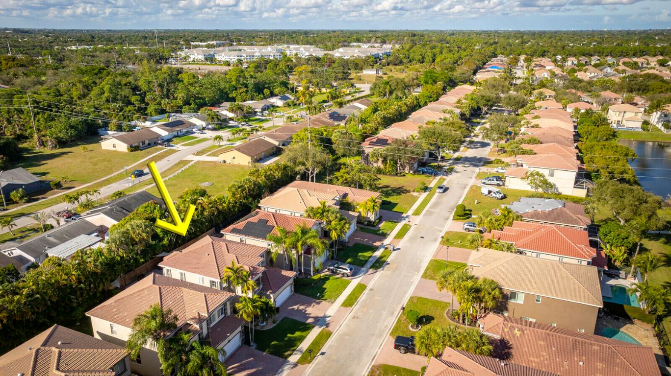 7167 Ivy Crossing Lane