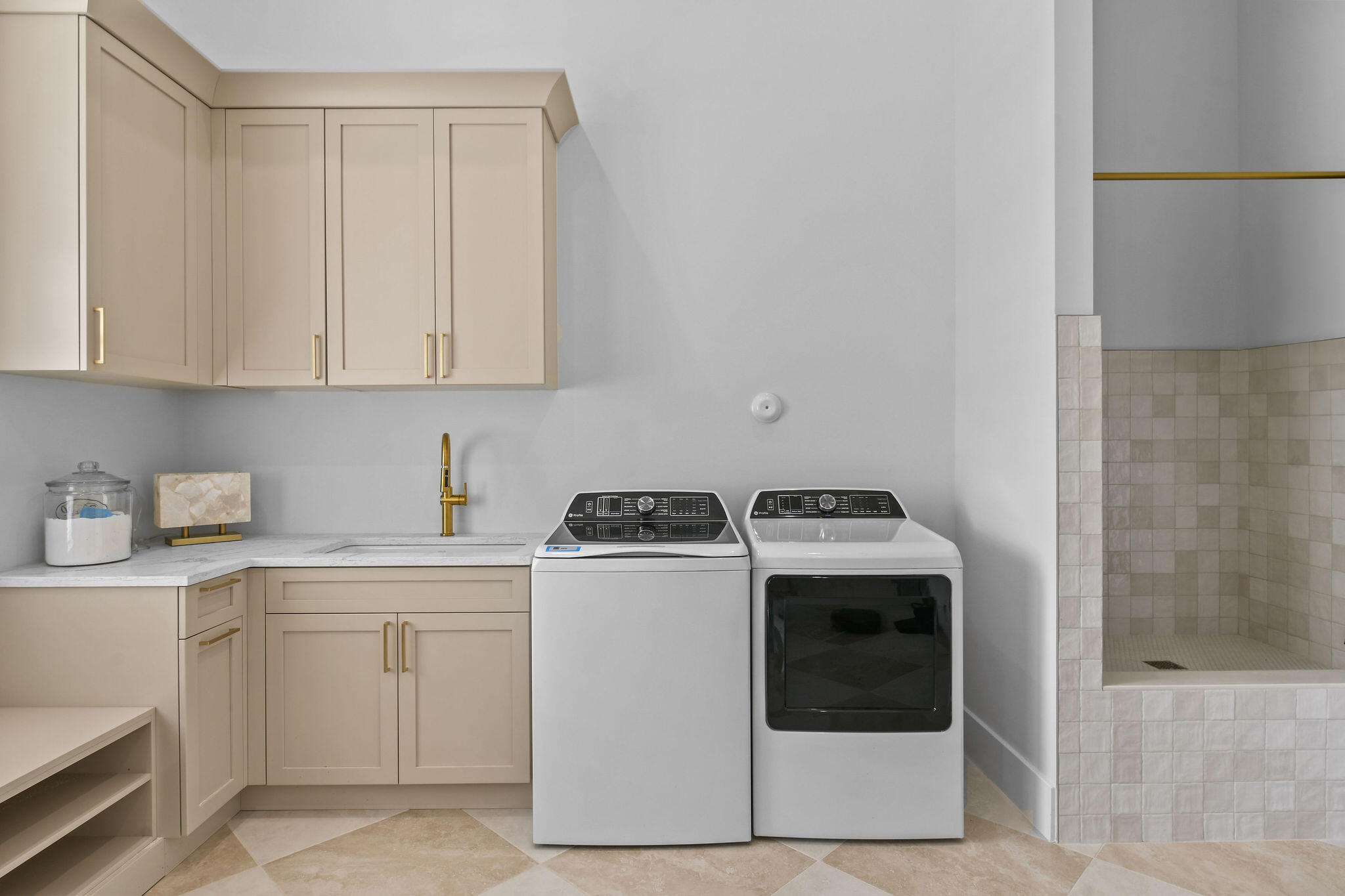 9105 Whippoorwill Trail