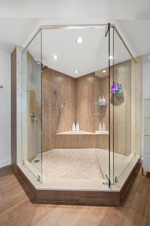 4100 Galt Ocean Drive 910