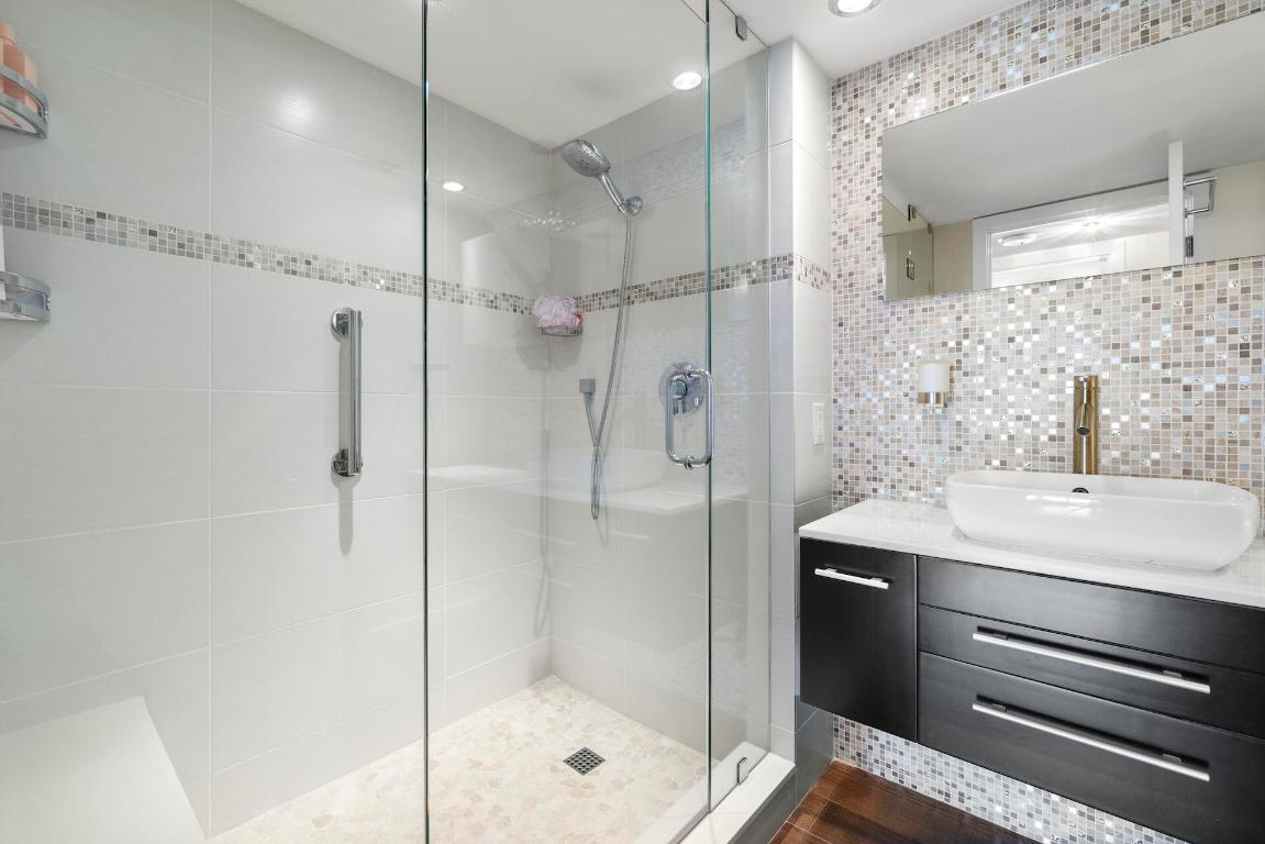 4100 Galt Ocean Drive 910