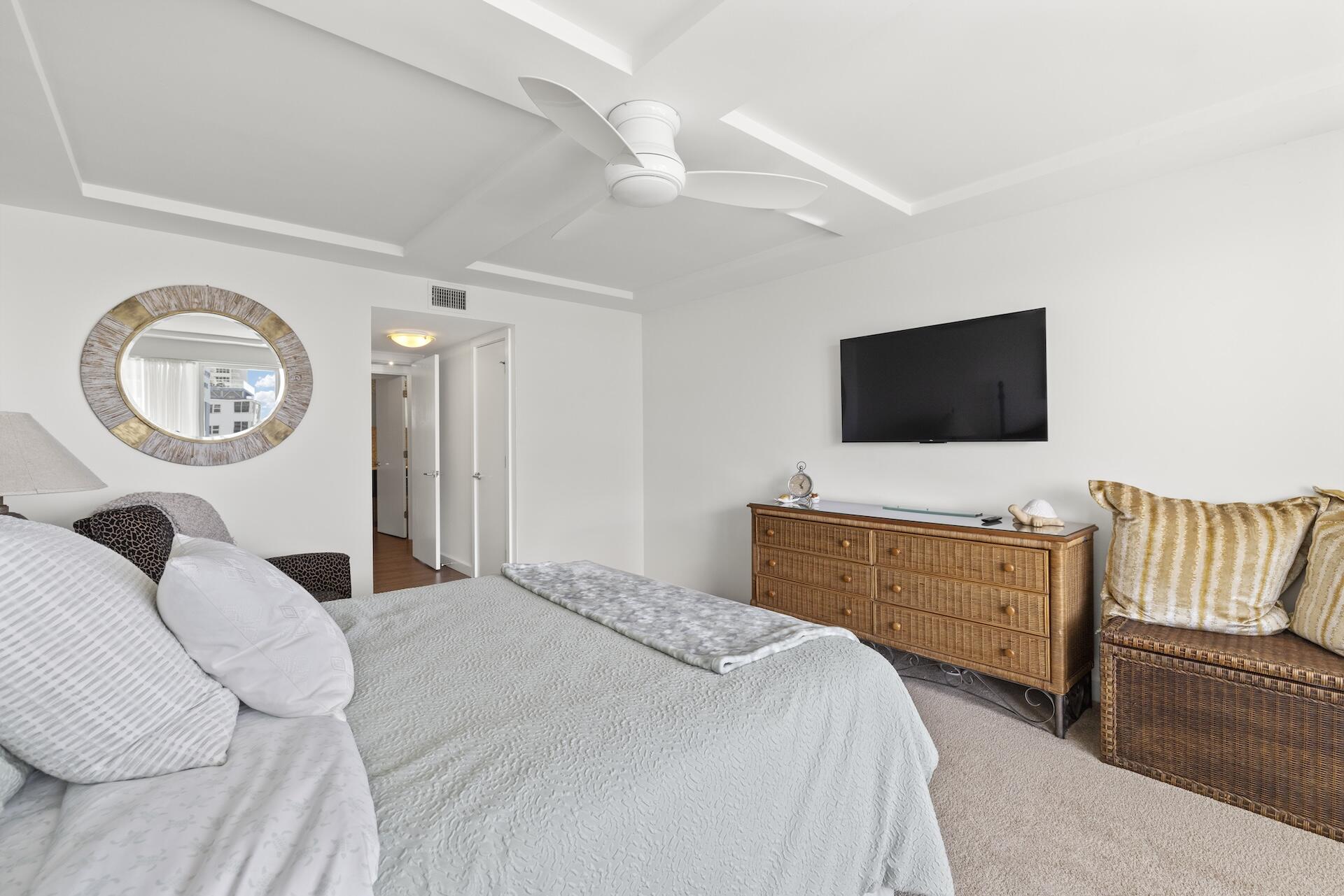 4100 Galt Ocean Drive 910