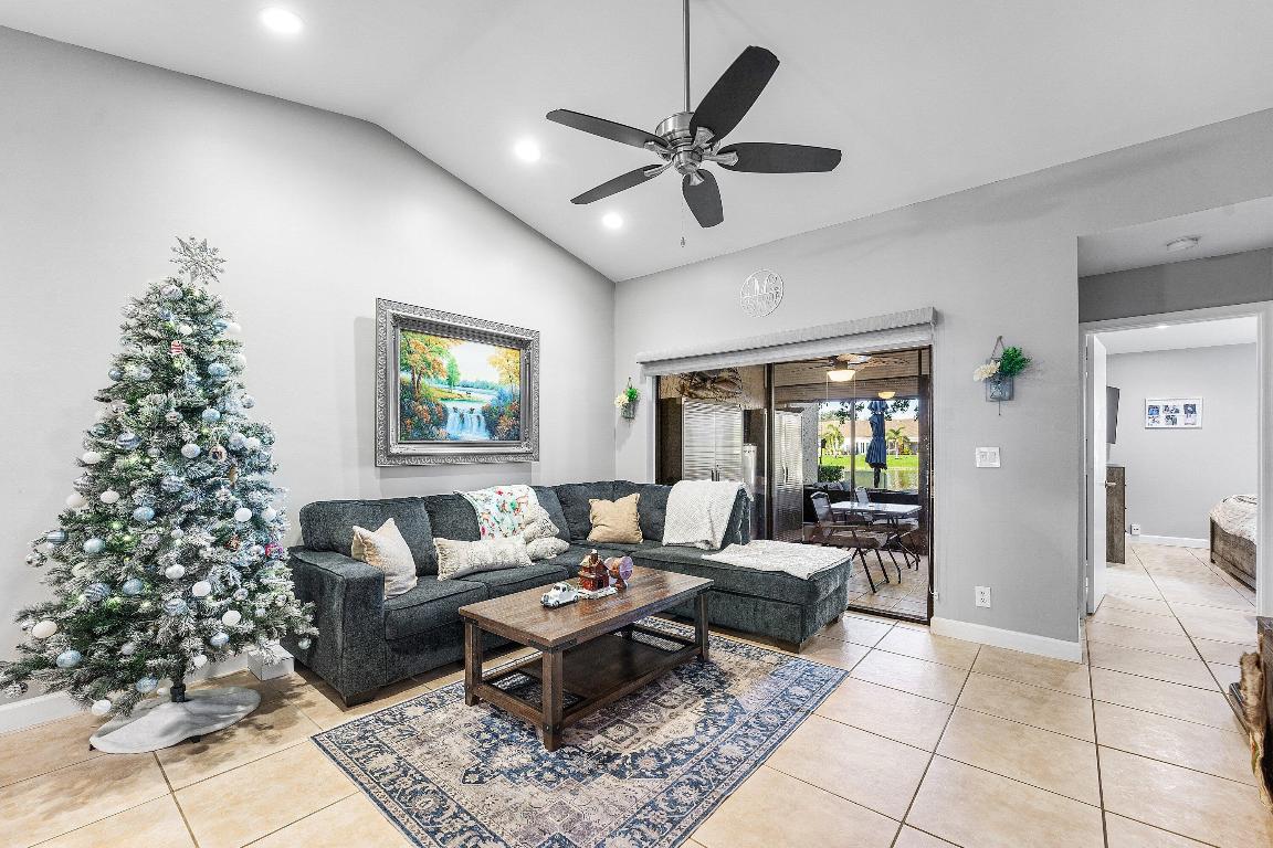 114 Centennial Court 114