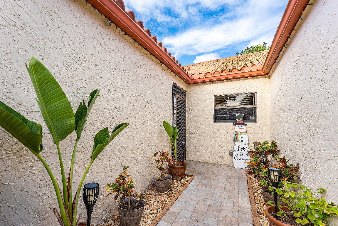 114 Centennial Court 114