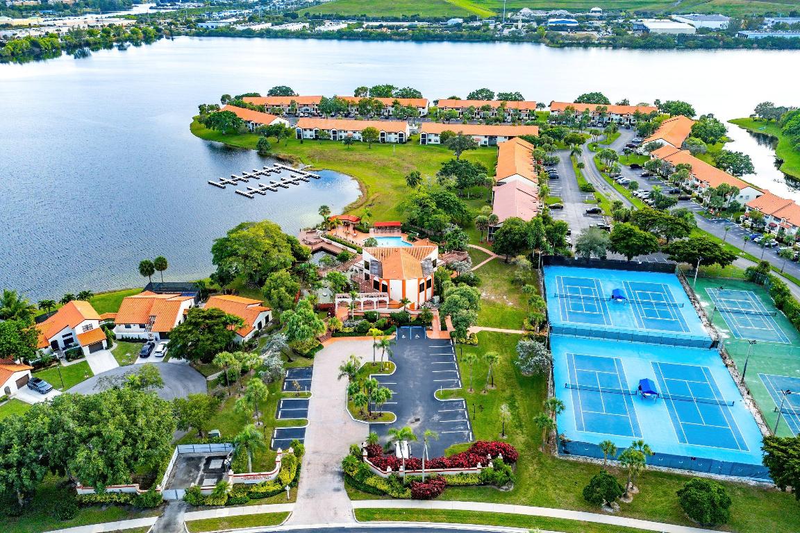 114 Centennial Court 114