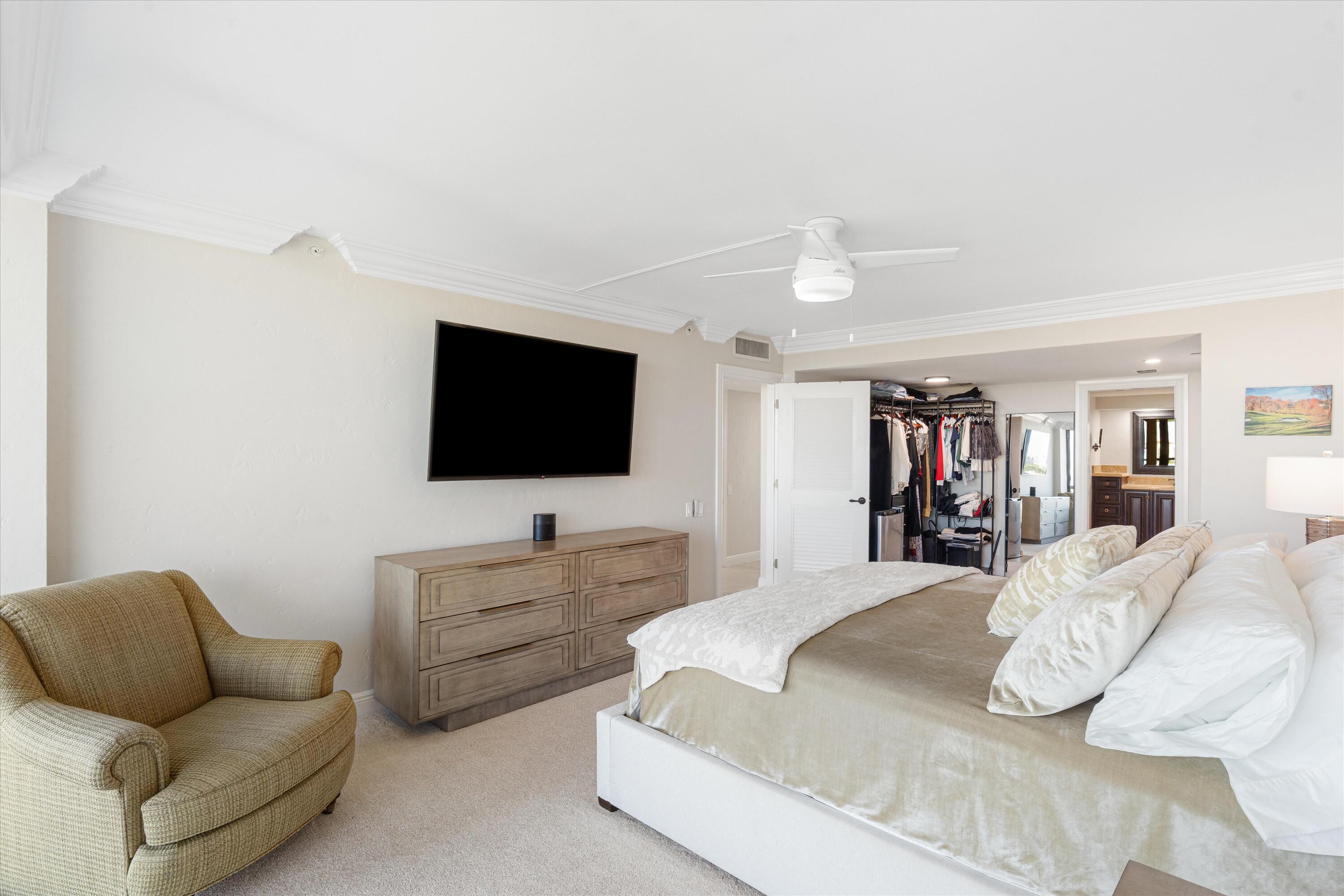 250 S Ocean Blvd 14e