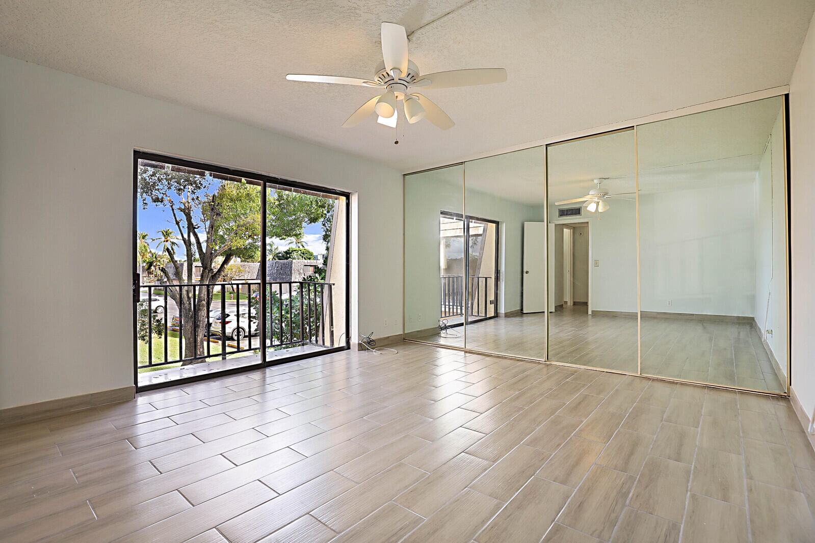 253 Woodland Road