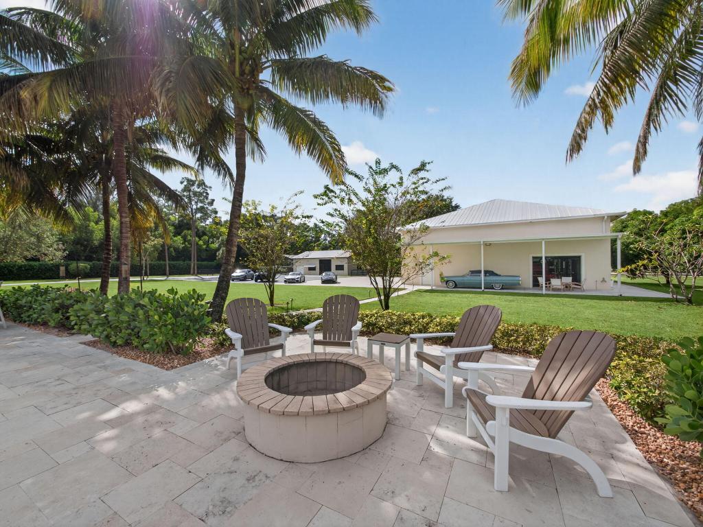 17593 Winterhawk Trail