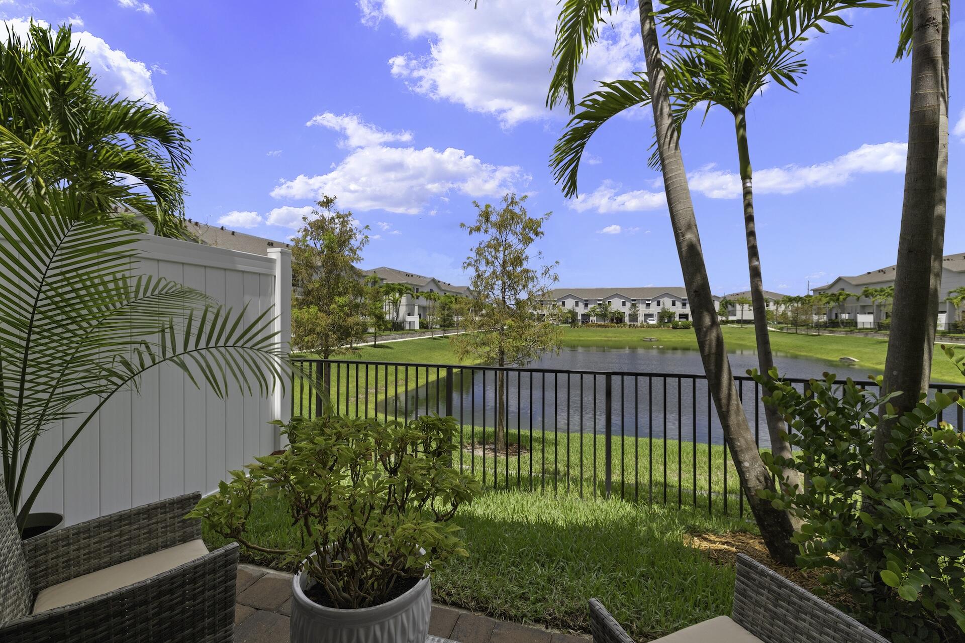 353 NW 8th Court