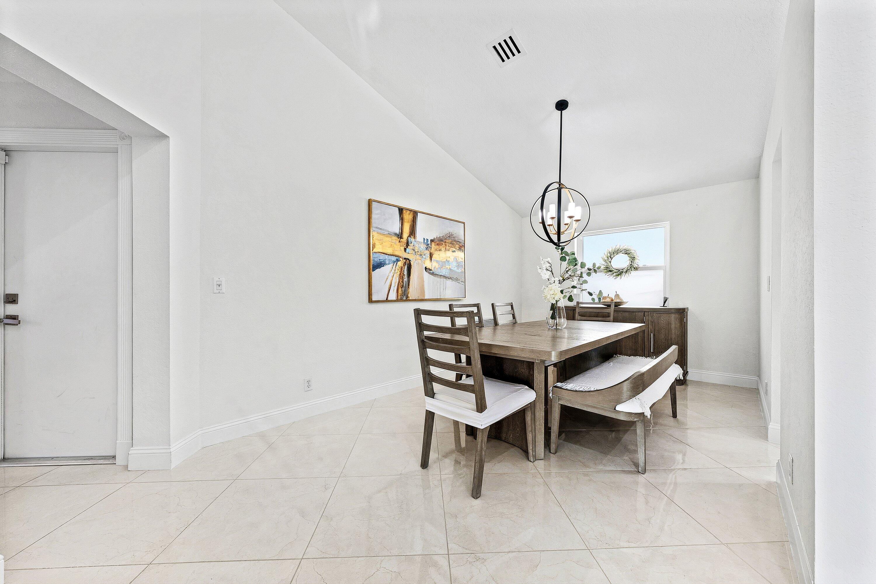 4052 Crescent Creek Place