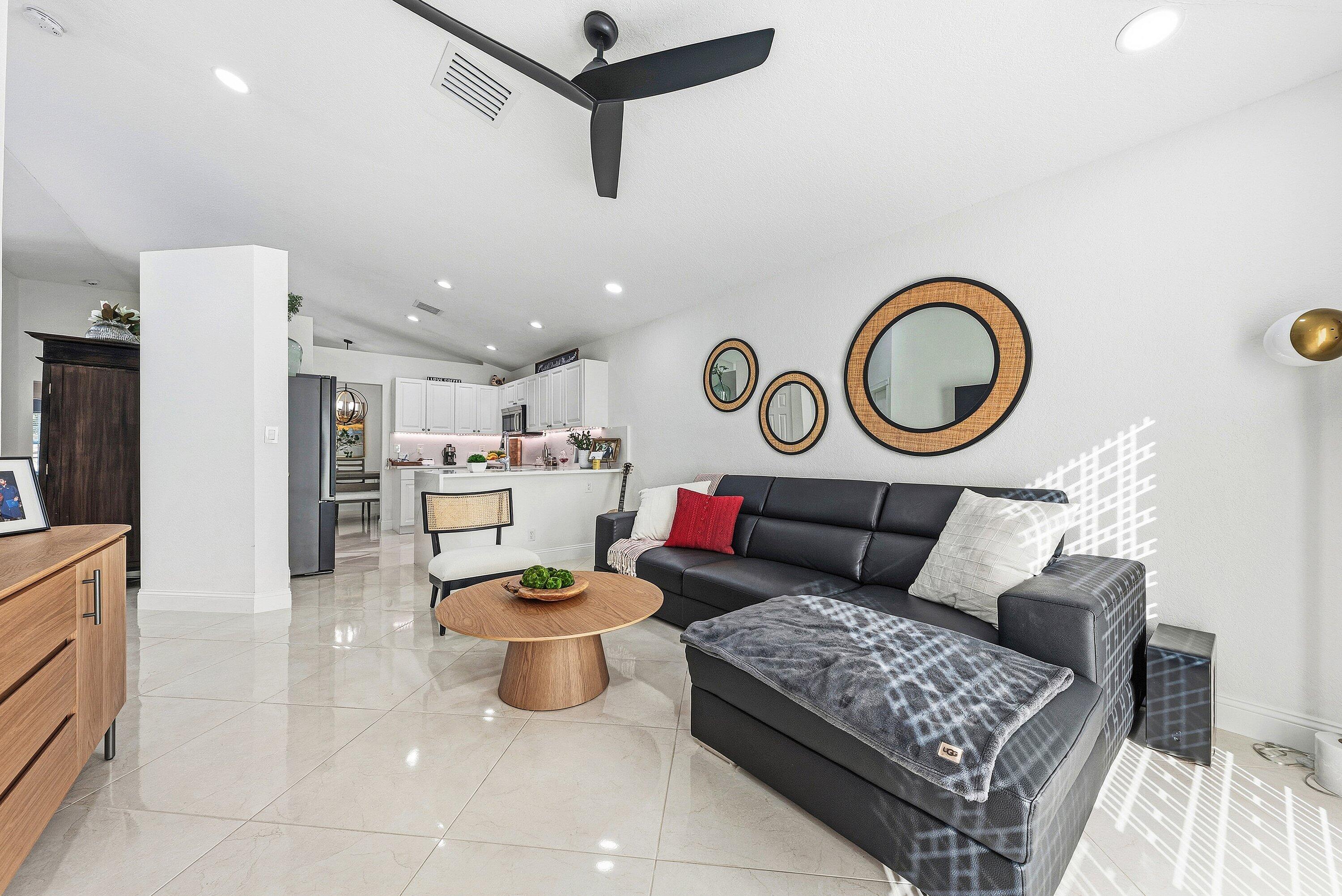 4052 Crescent Creek Place