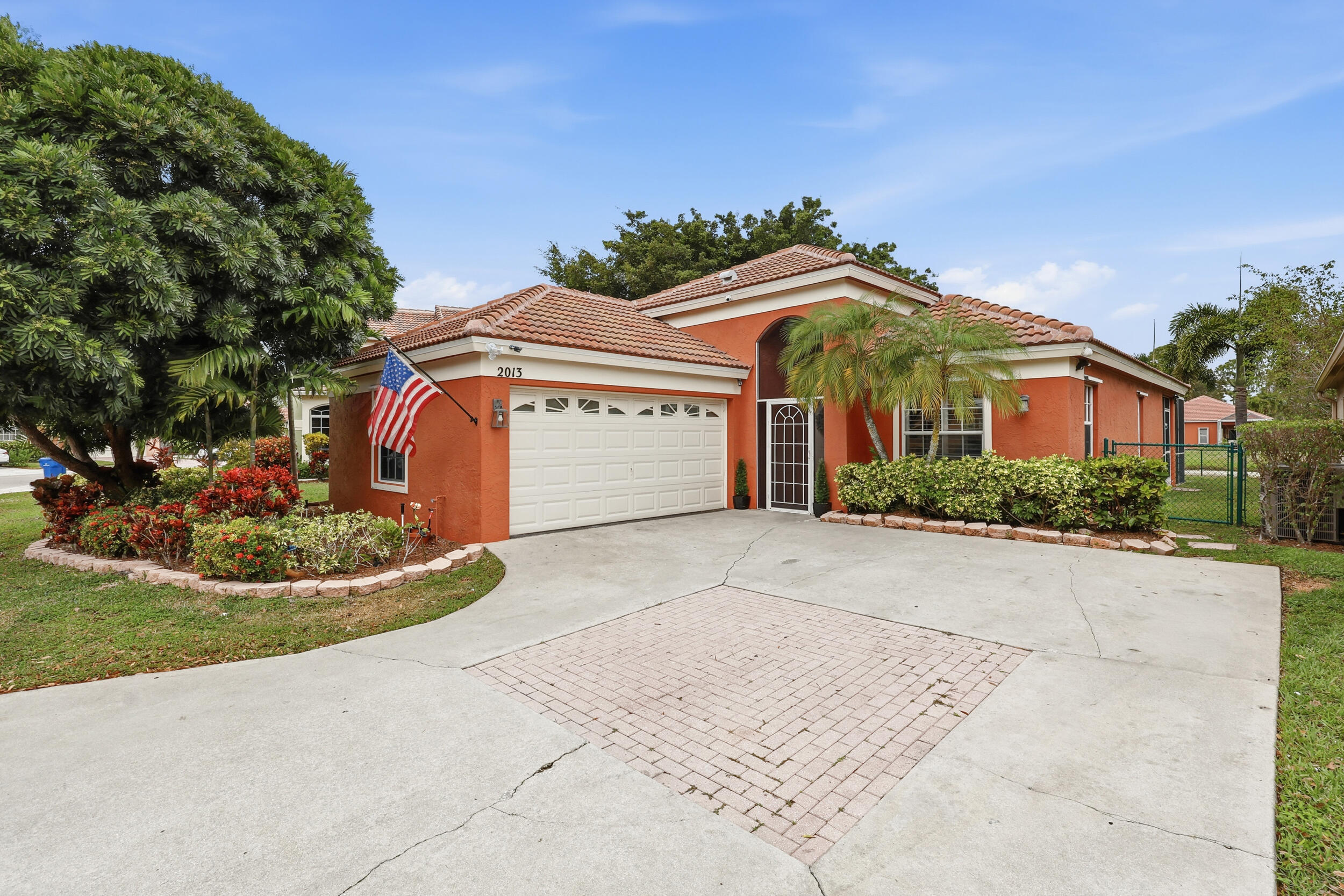 2013 Bonisle Circle