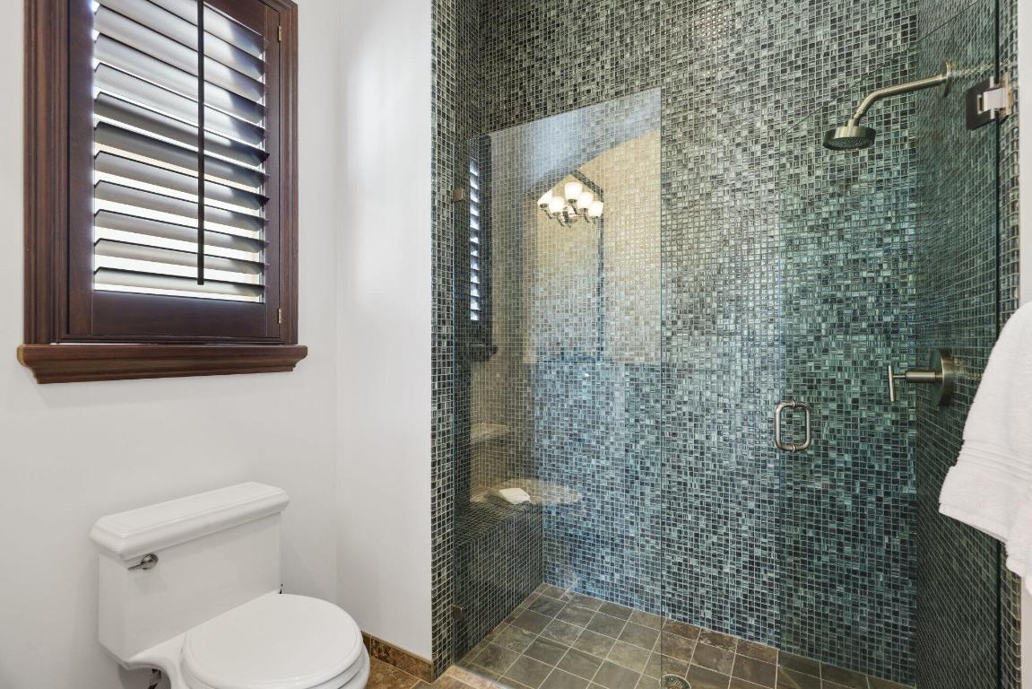 17334 Pavaroso Street