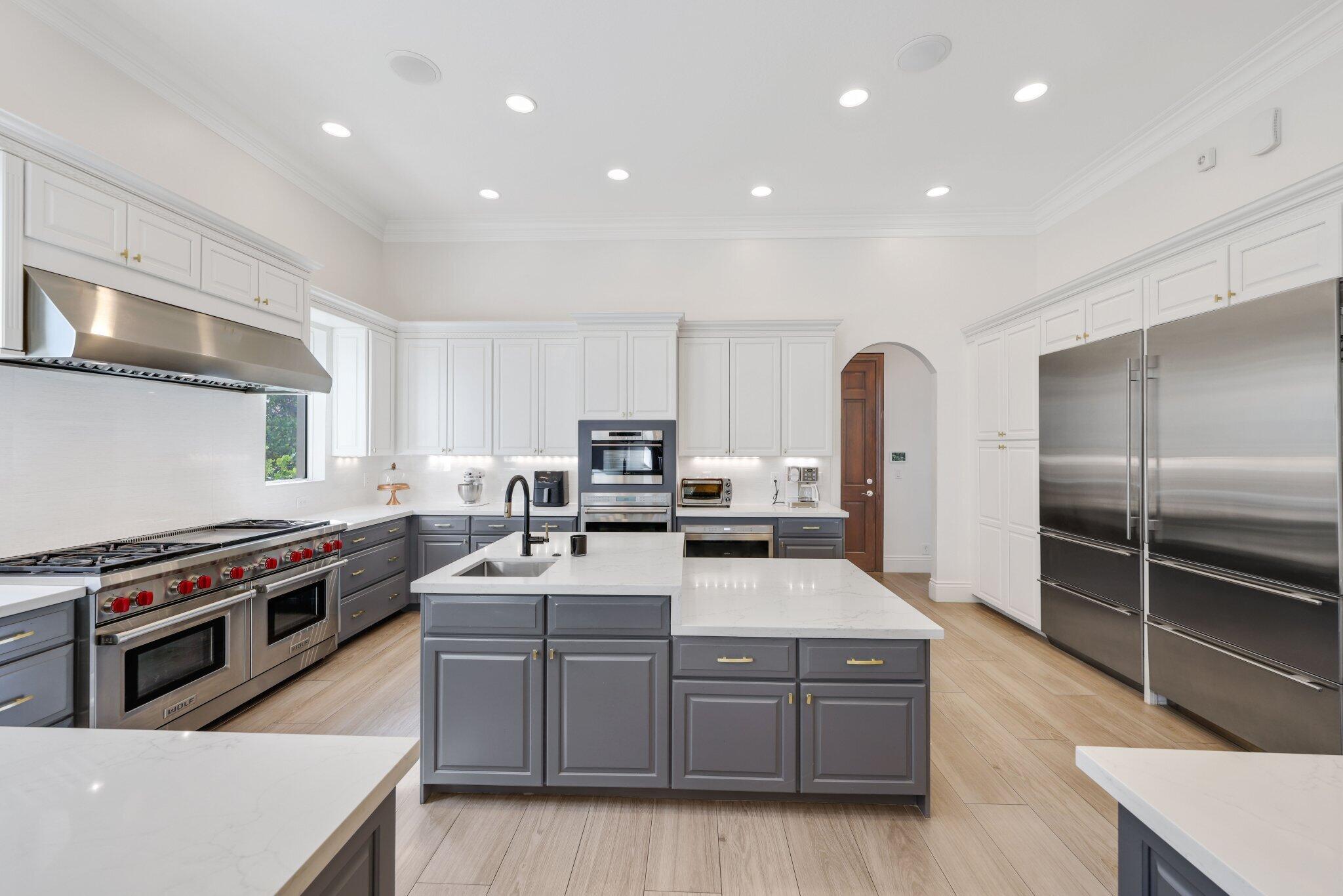 17334 Pavaroso Street