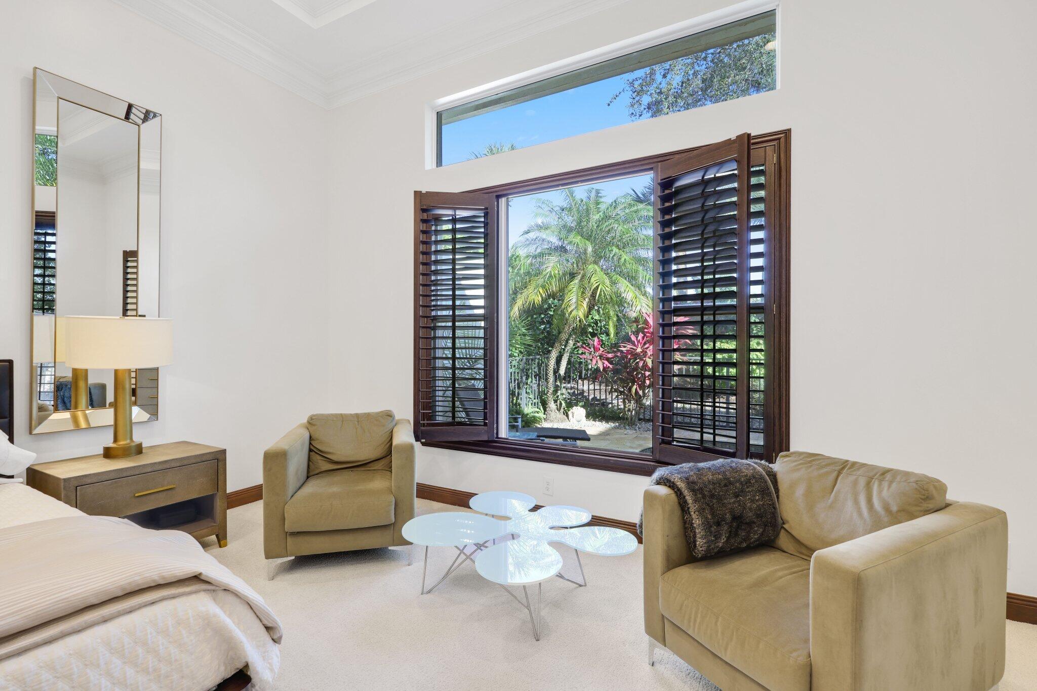 17334 Pavaroso Street