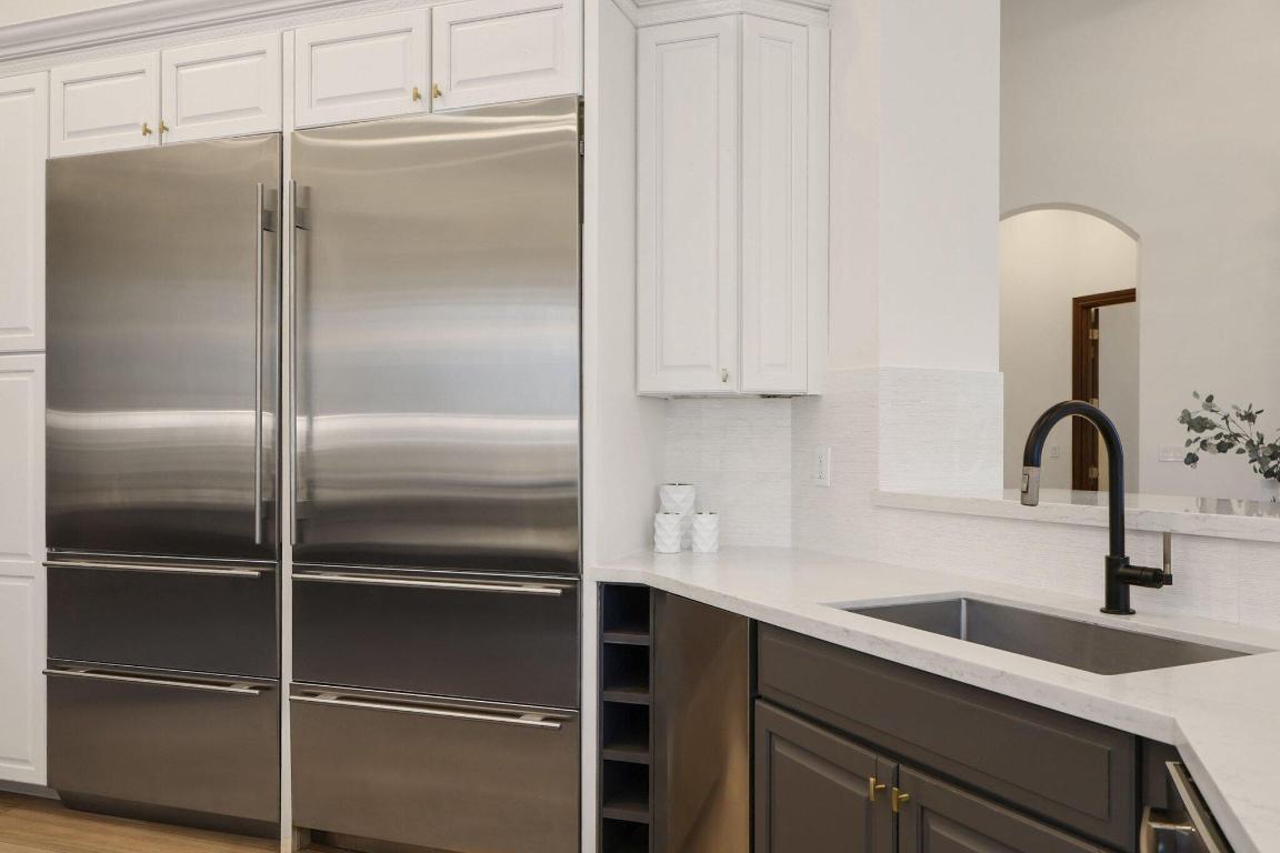 17334 Pavaroso Street