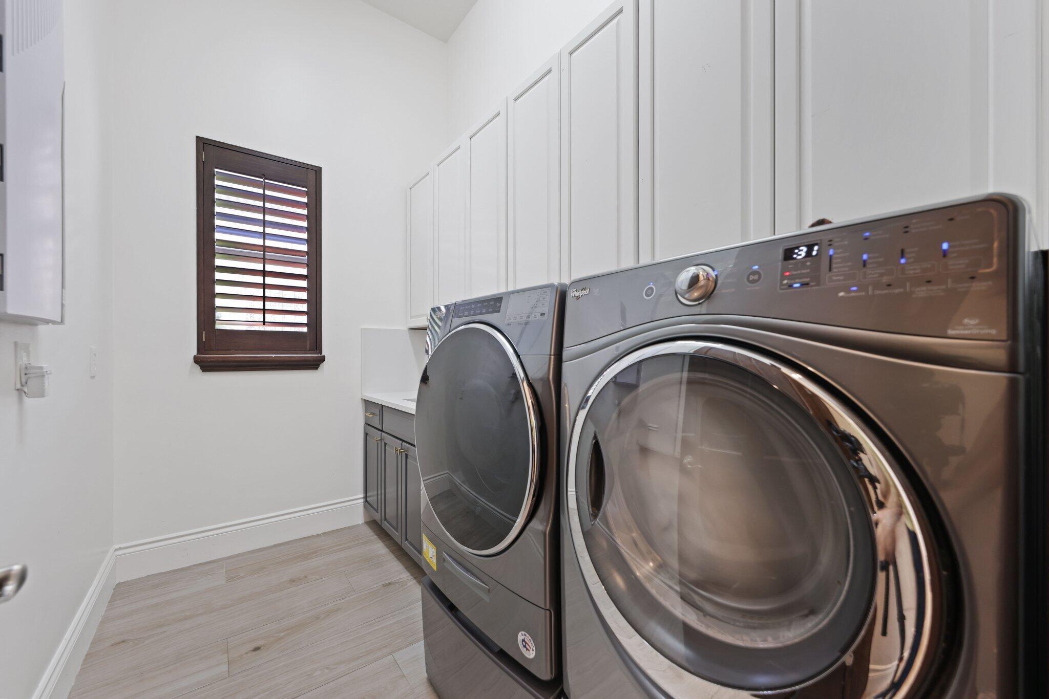 17334 Pavaroso Street