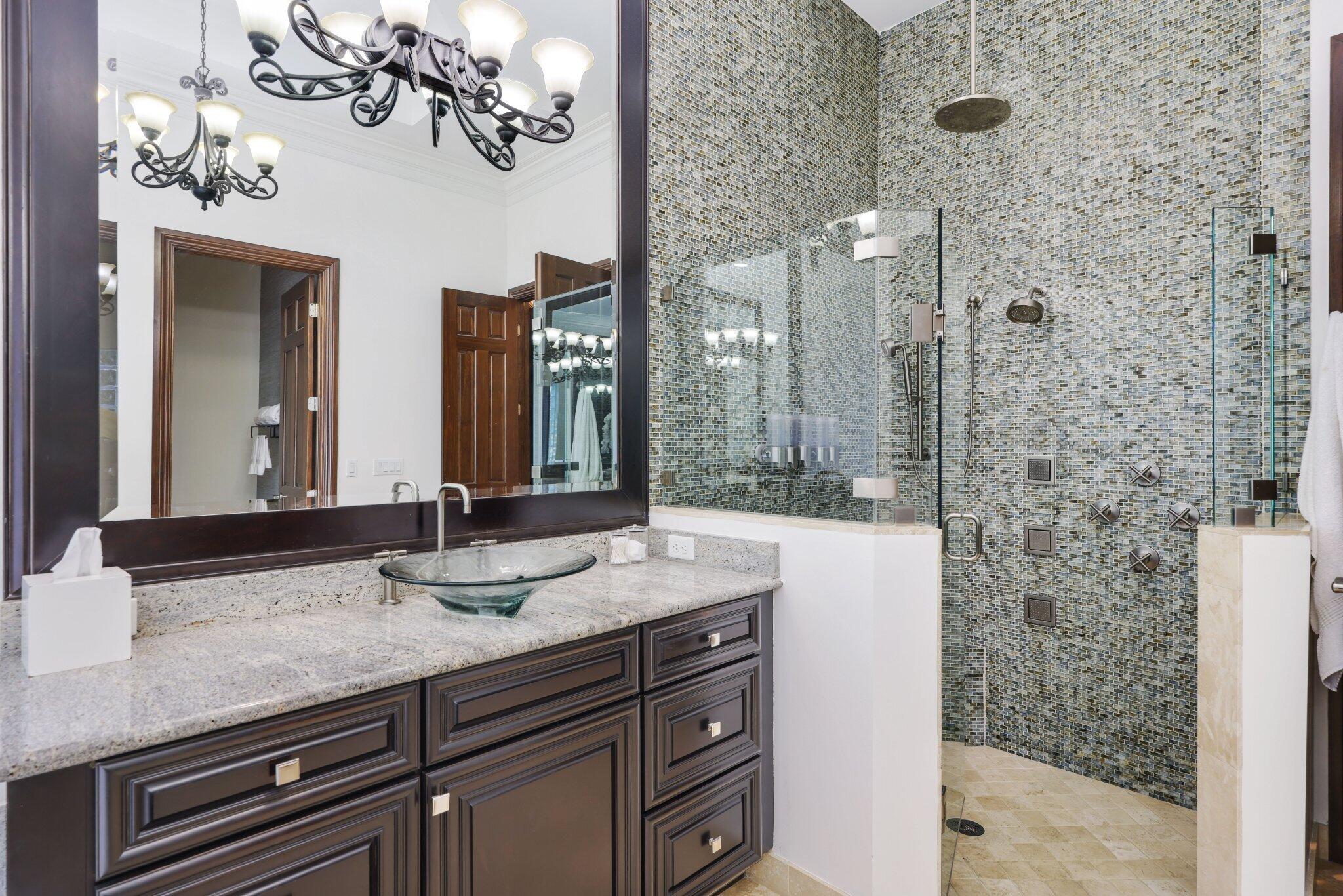 17334 Pavaroso Street