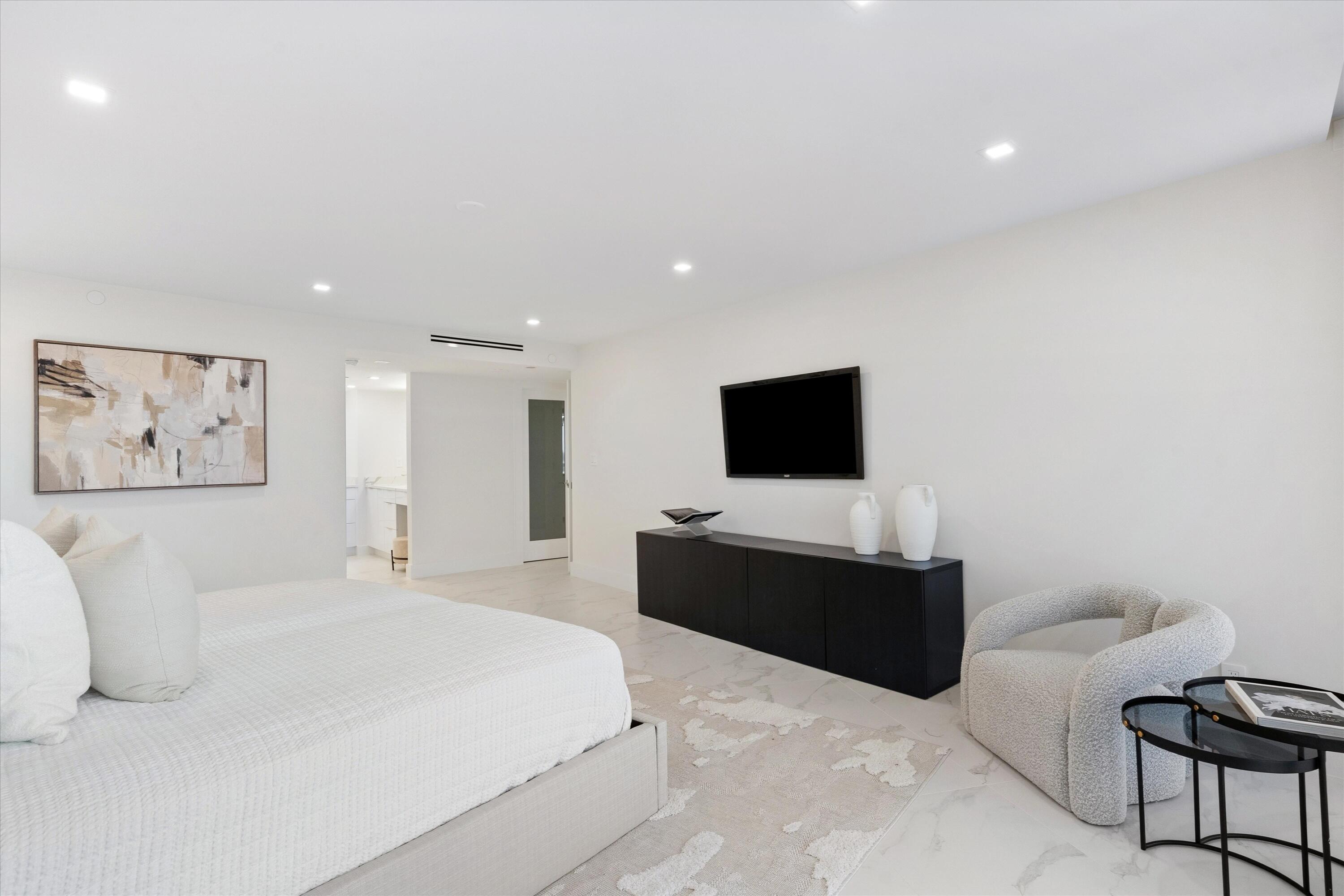 4740 S Ocean Boulevard S 508