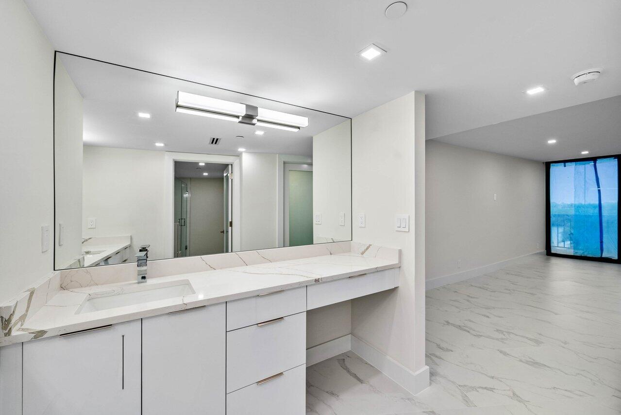 4740 S Ocean Boulevard S 508