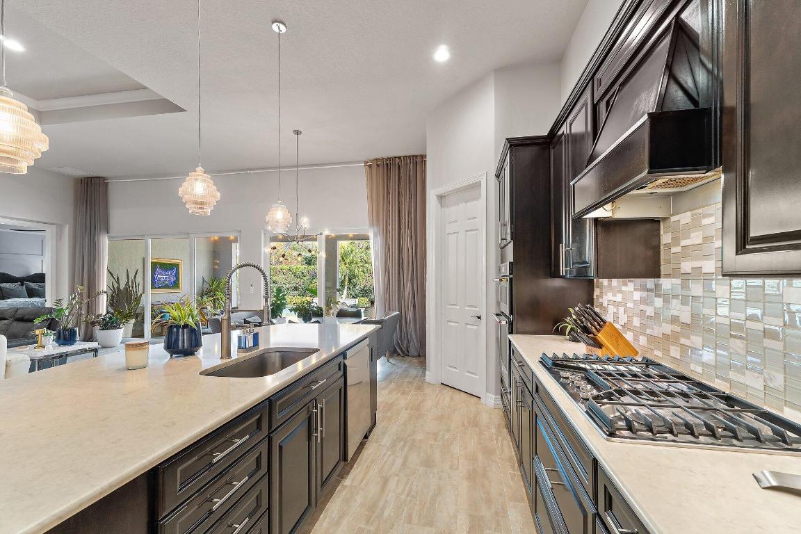 139 Shores Pointe Drive