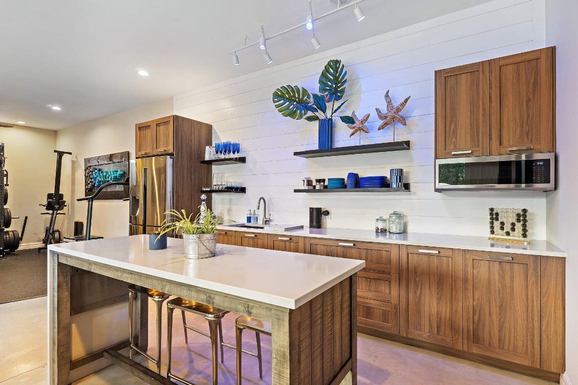 139 Shores Pointe Drive