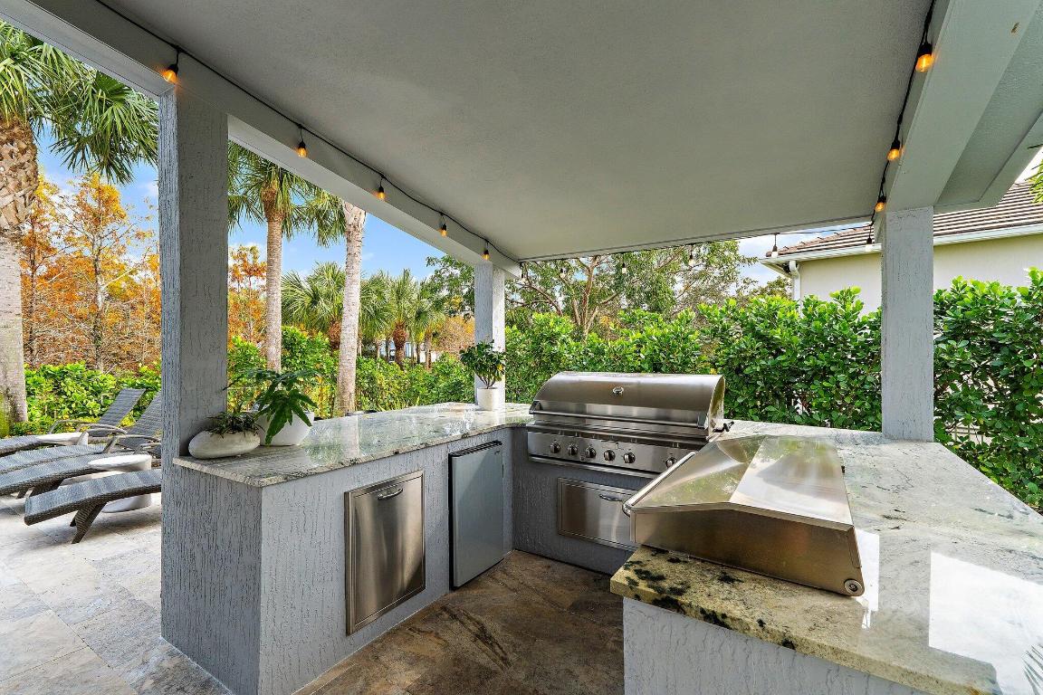 139 Shores Pointe Drive