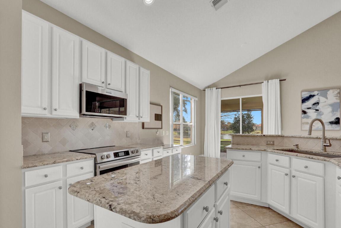 620 SW Barbuda Bay, Port St. Lucie