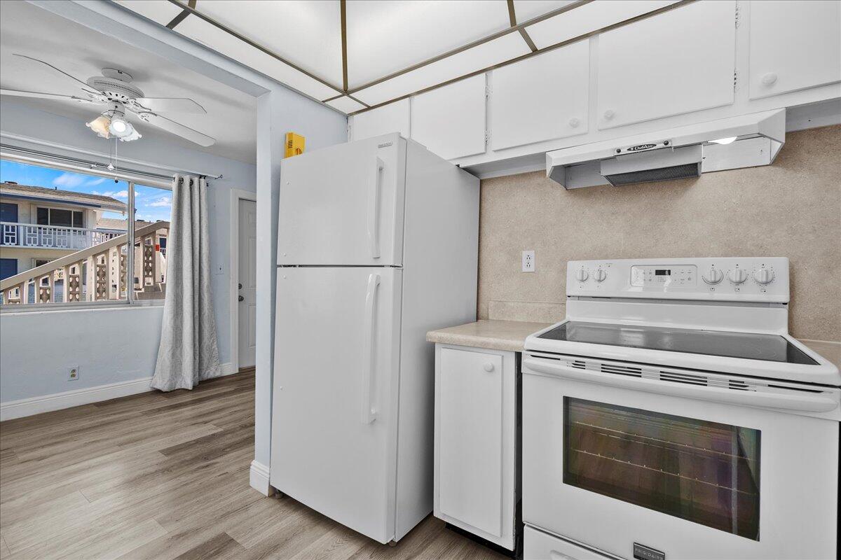 2004 Lake Osborne Drive 1