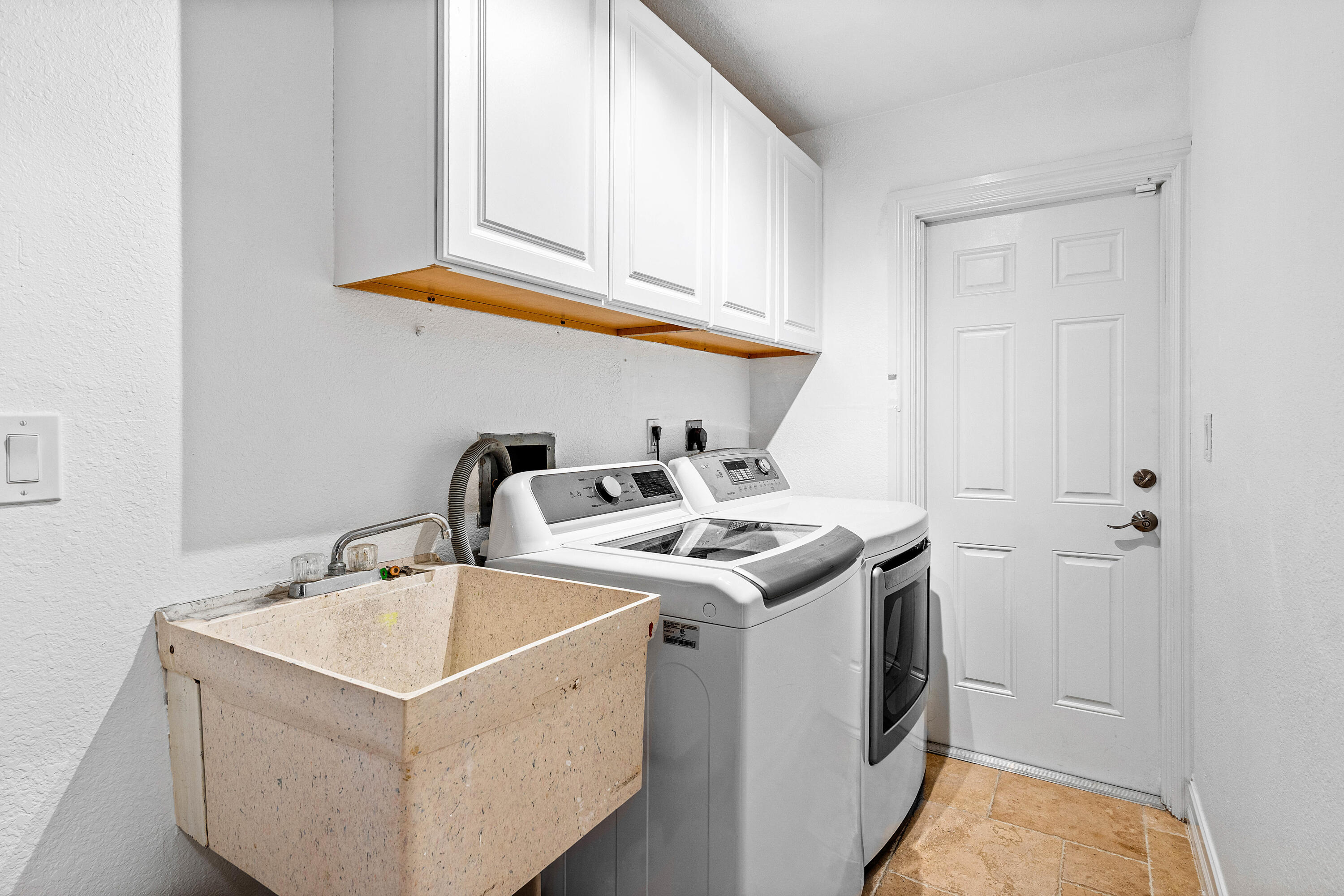 150 Periwinkle Drive