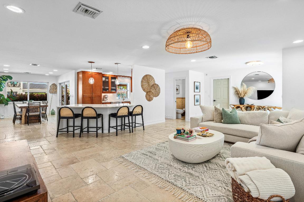 150 Periwinkle Drive