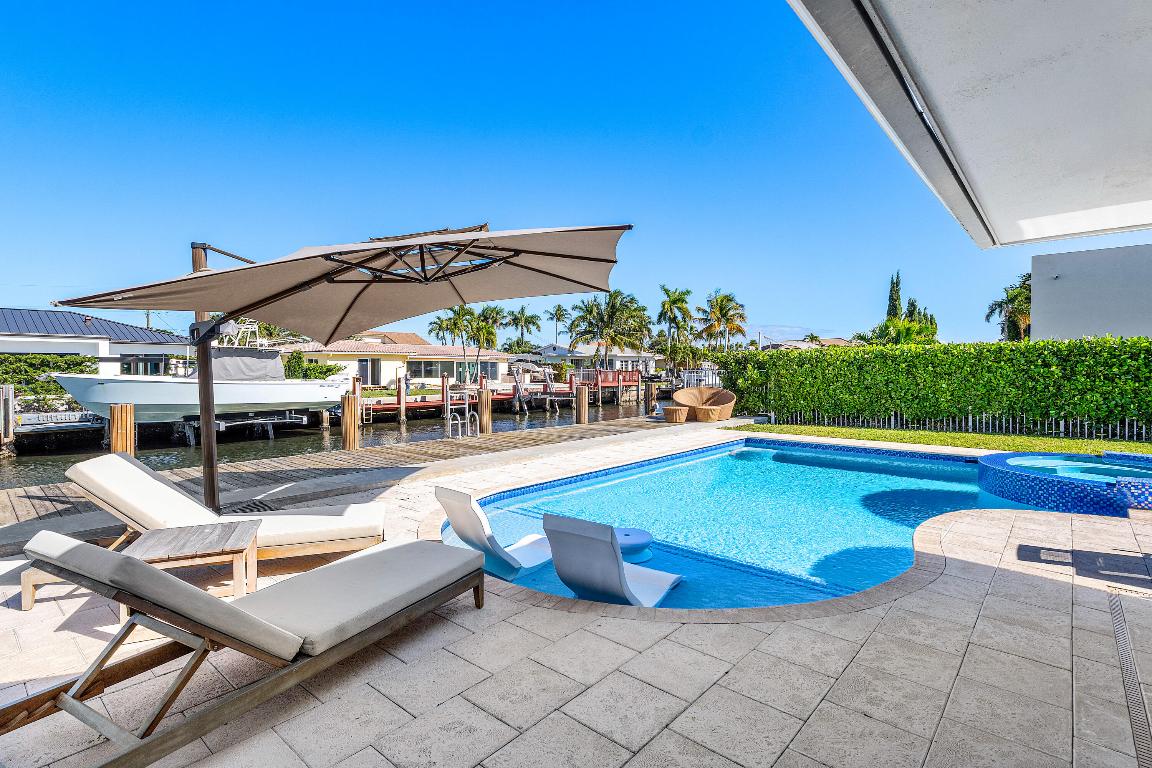 150 Periwinkle Drive