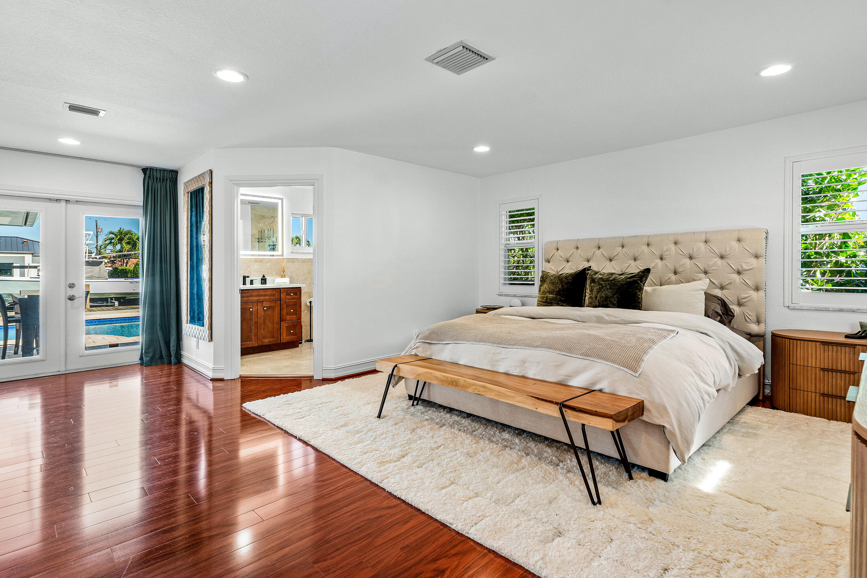 150 Periwinkle Drive