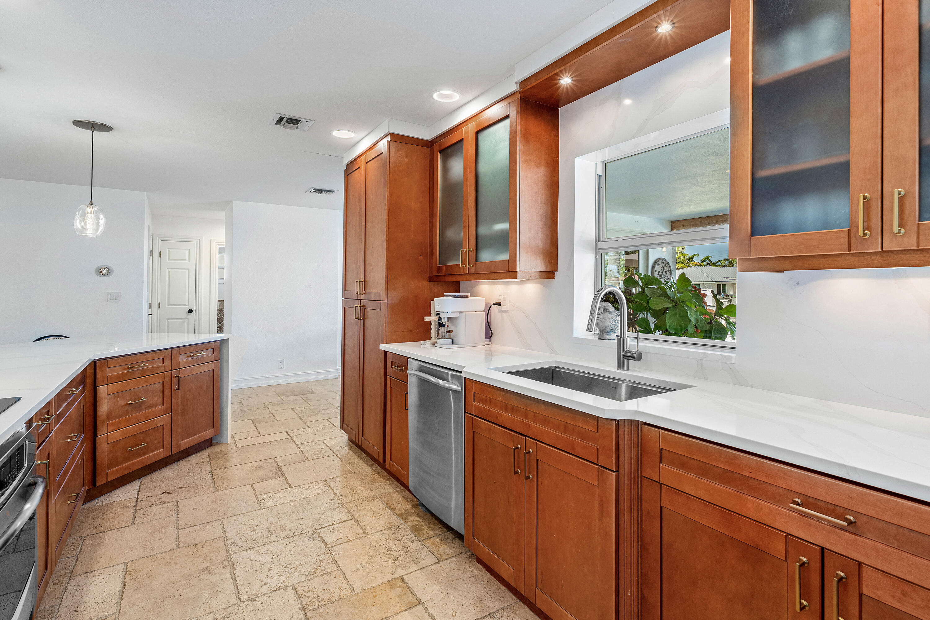 150 Periwinkle Drive