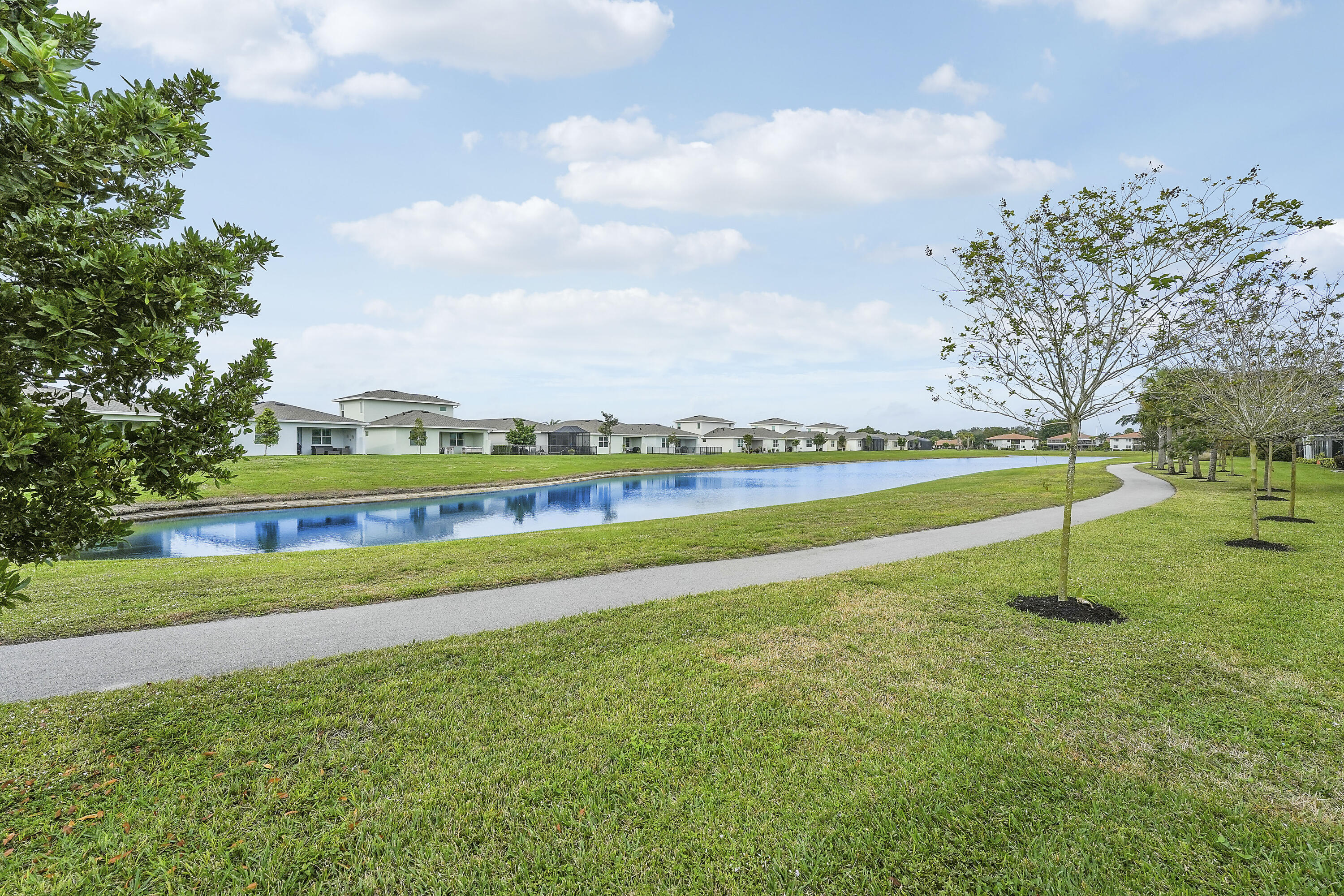 13679 Date Palm Court B