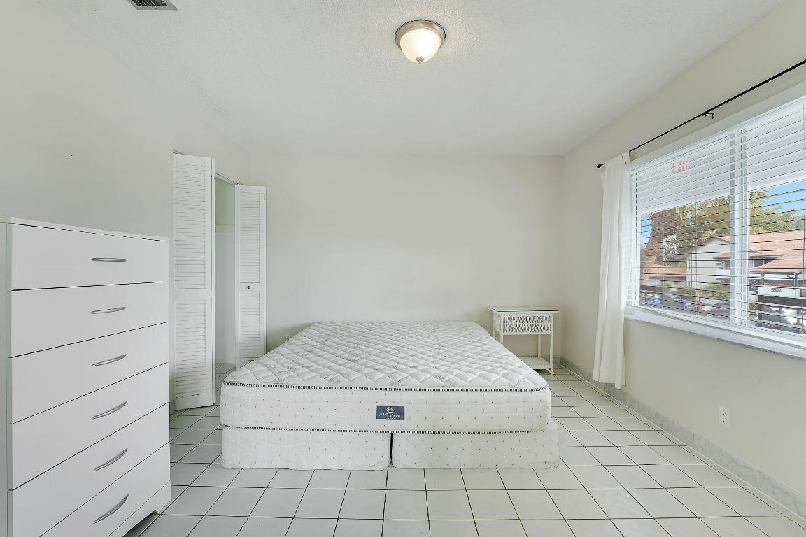 13679 Date Palm Court B