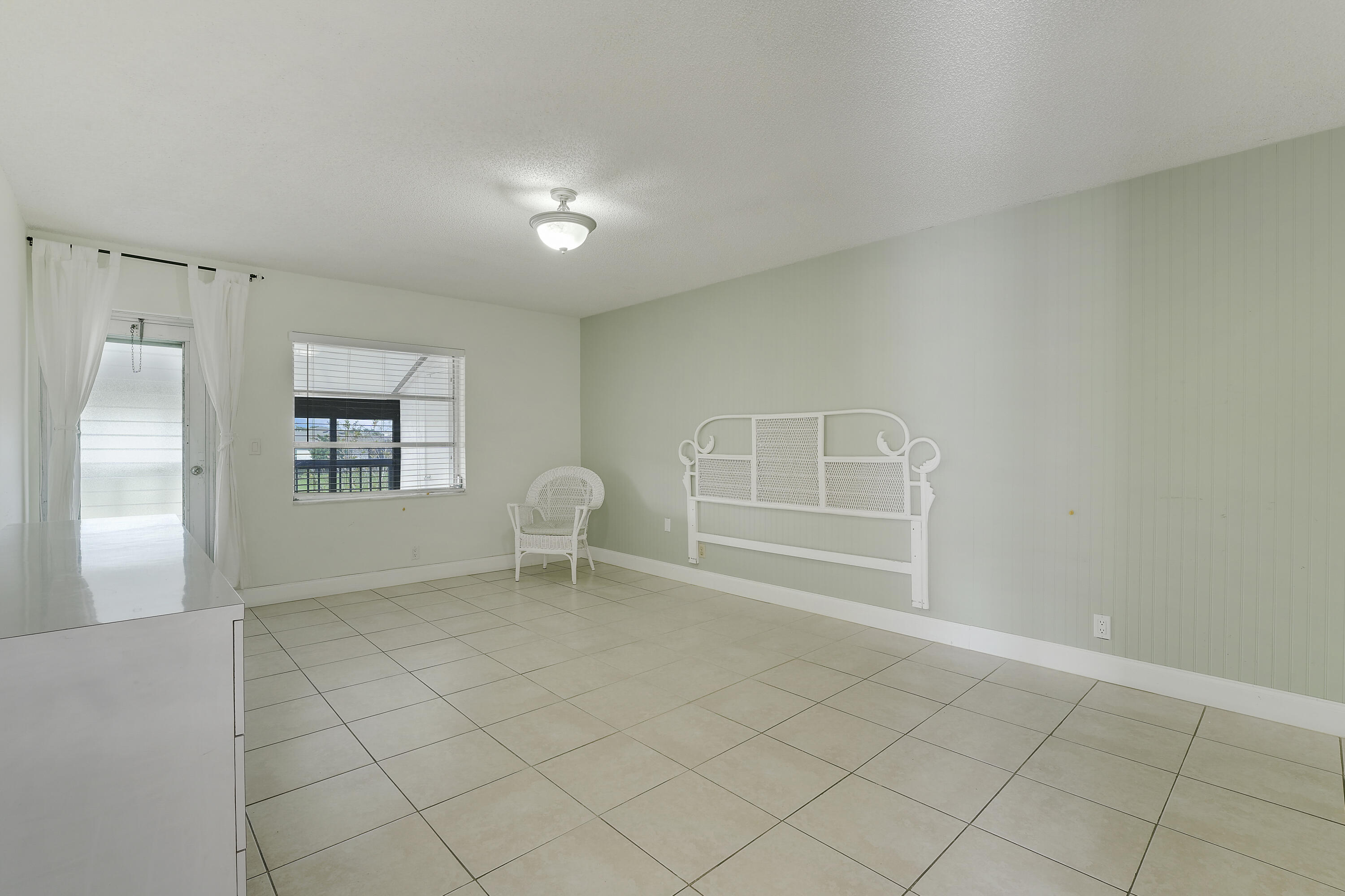 13679 Date Palm Court B