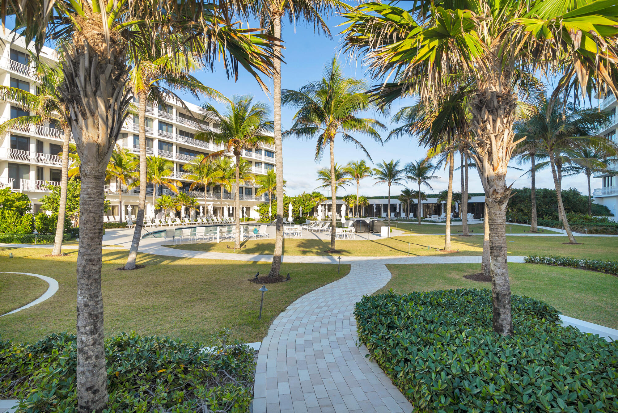 2000 S Ocean Boulevard 208-S
