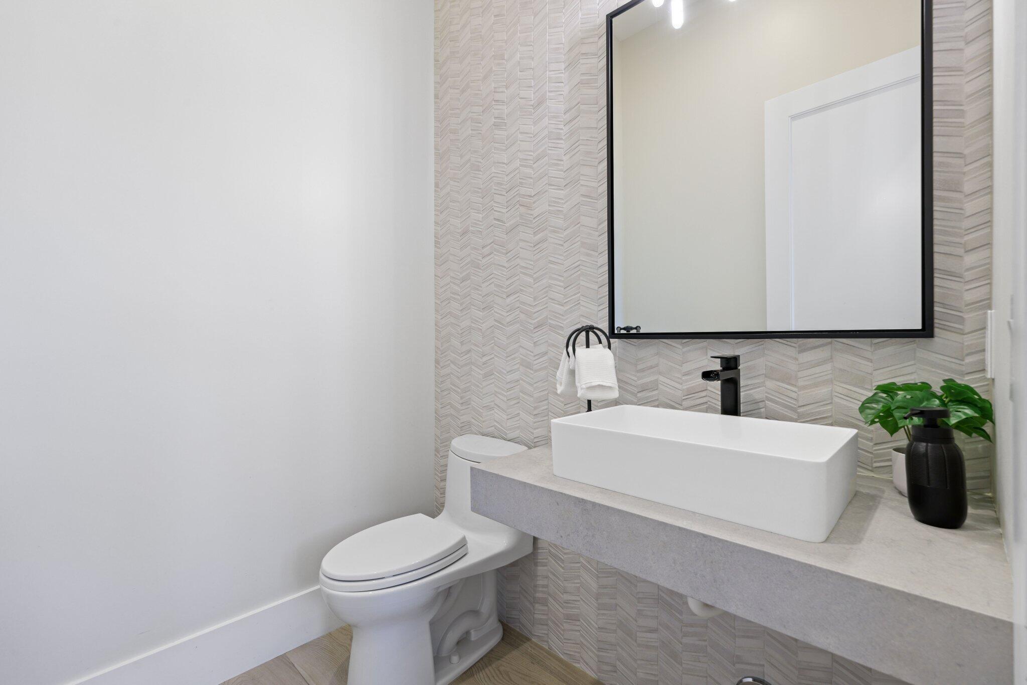 525 Whispering Pines Road