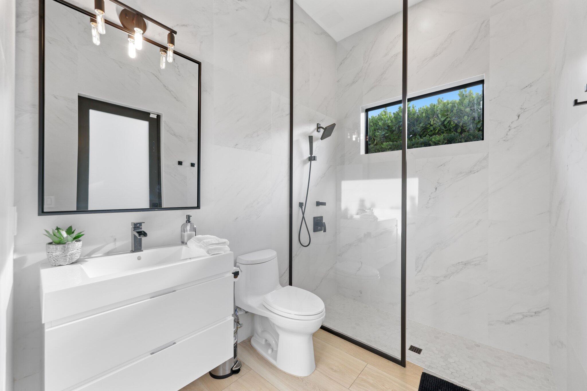 525 Whispering Pines Road