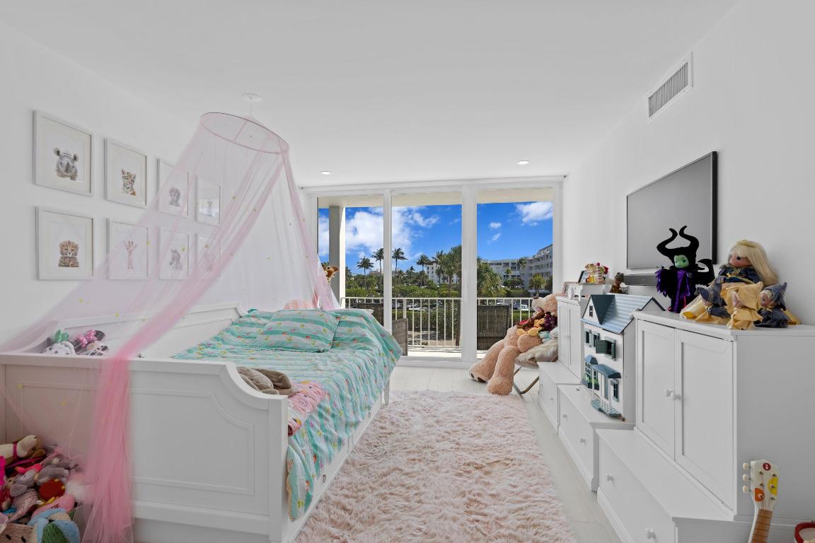 2784 S Ocean Boulevard 201 E