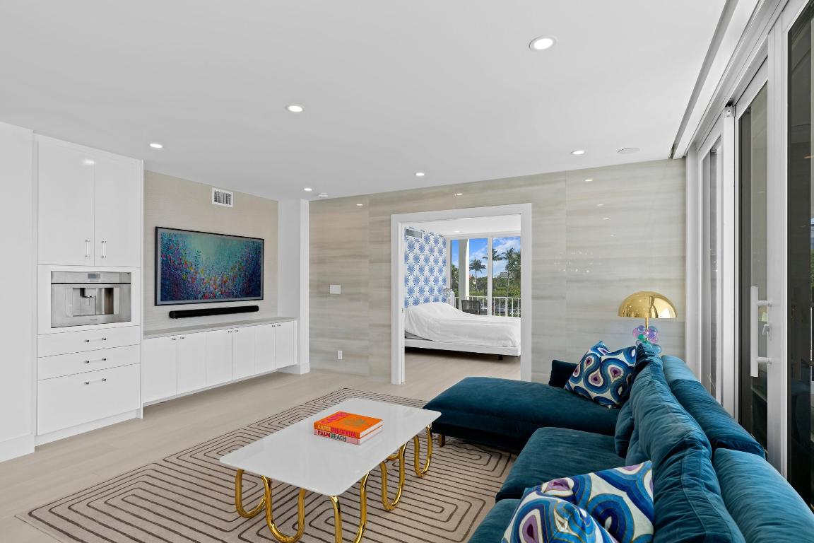 2784 S Ocean Boulevard 201 E