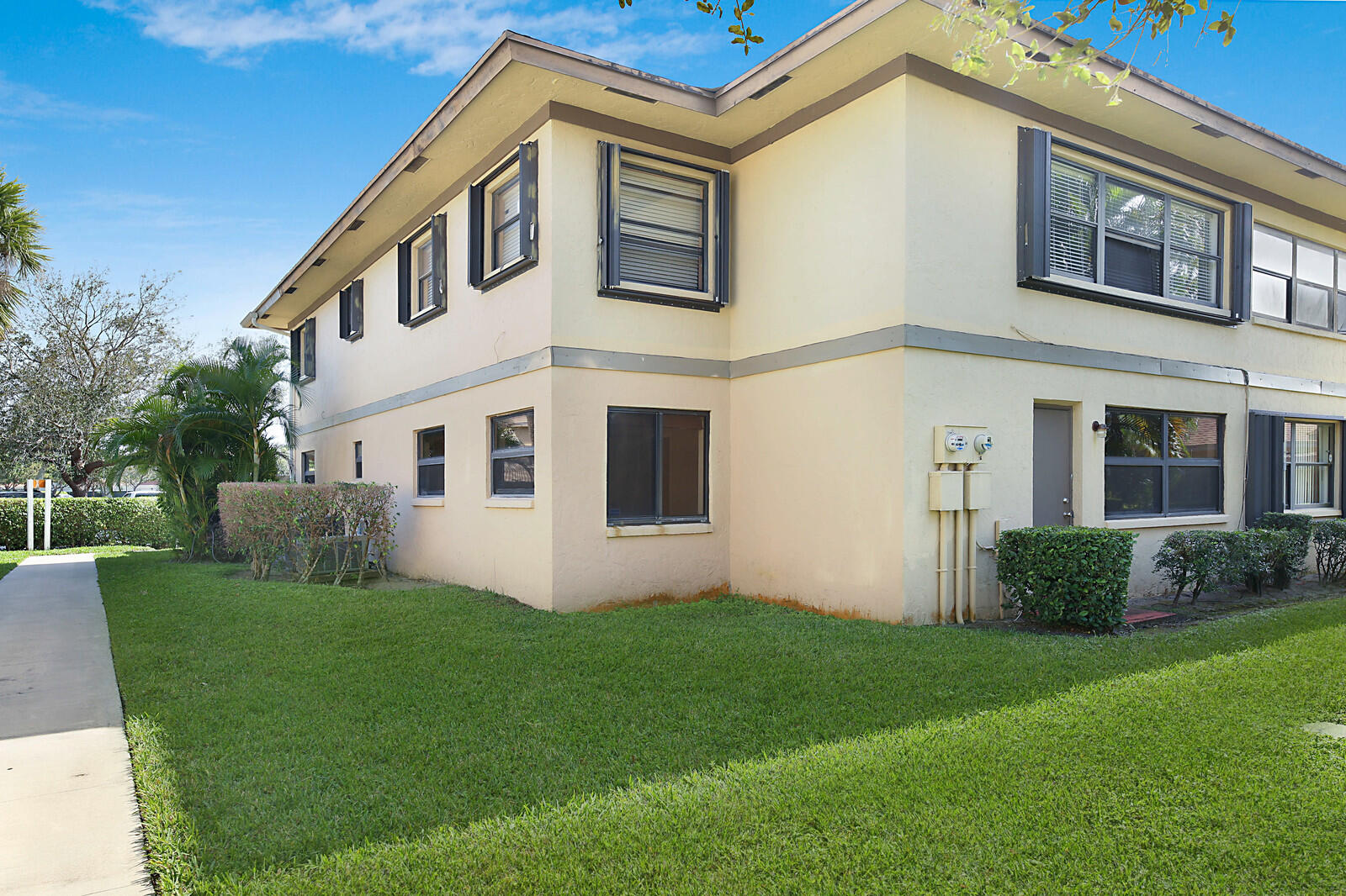 3114 SW 20th Terrace 23a1
