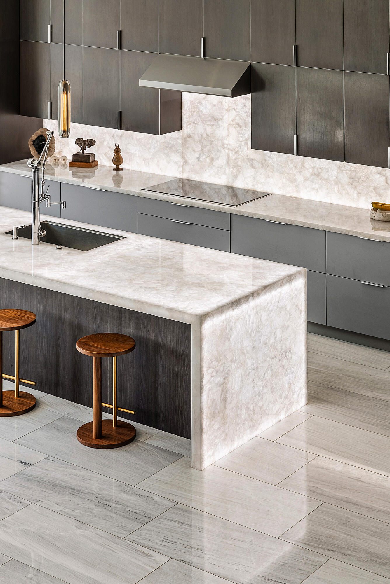 896 NE Mulberry Drive