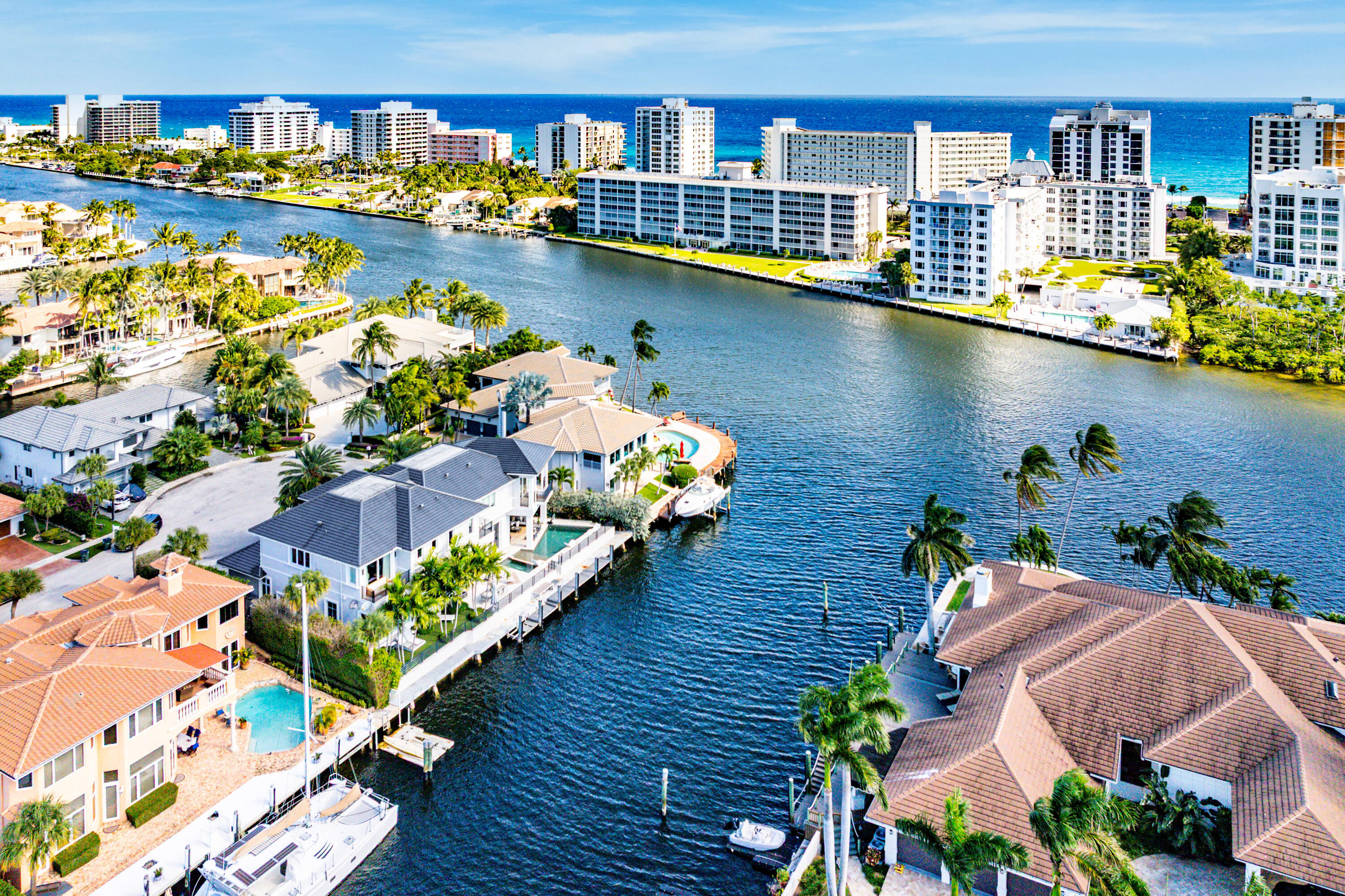 896 NE Mulberry Drive