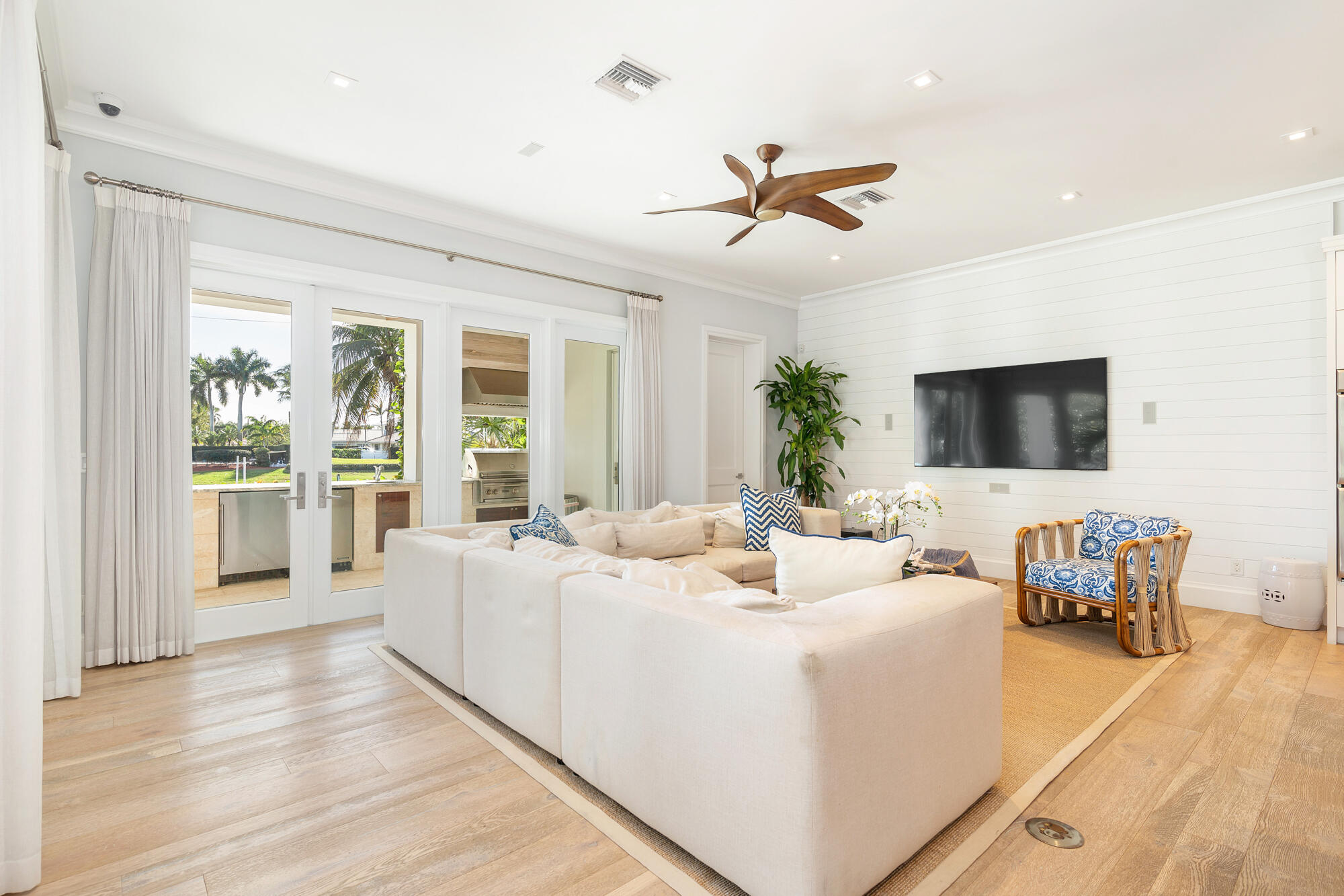 222 Arlington Road